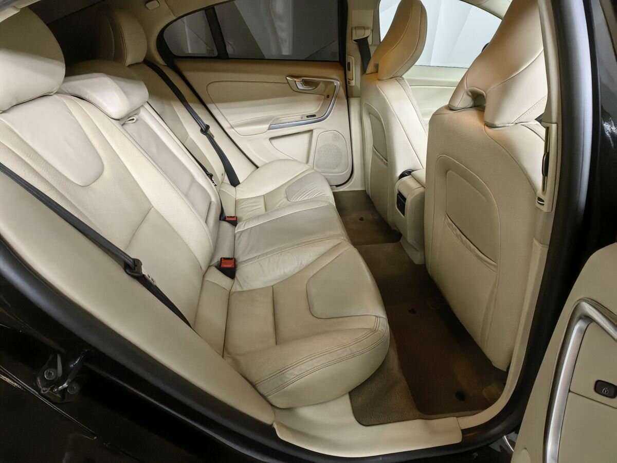 Volvo S60, 2013 - Фото №11