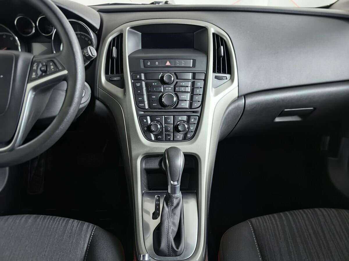 Opel Astra, 2012 - Фото №8