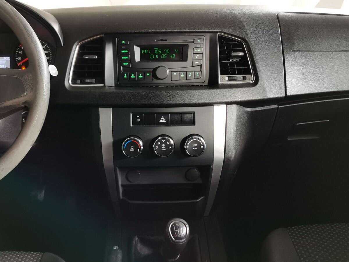 УАЗ Patriot, 2016 - Фото №9