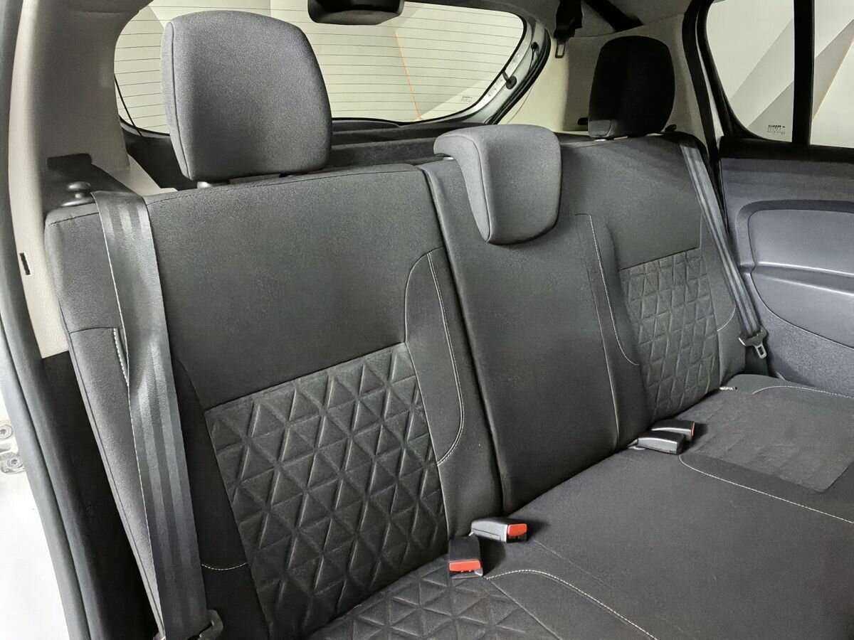 Renault Sandero Stepway, 2017 - Фото №12