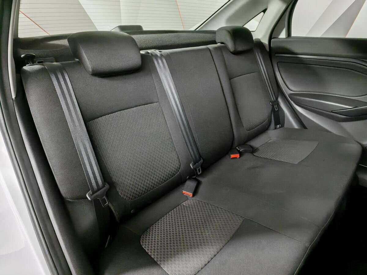 Lada (ВАЗ) Vesta, 2018 - Фото №9