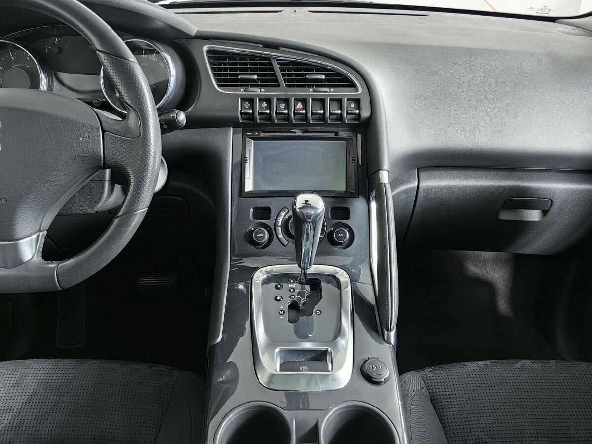 Peugeot 3008, 2012 - Фото №10