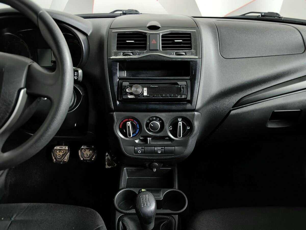 Lada (ВАЗ) Granta, 2020 - Фото №10