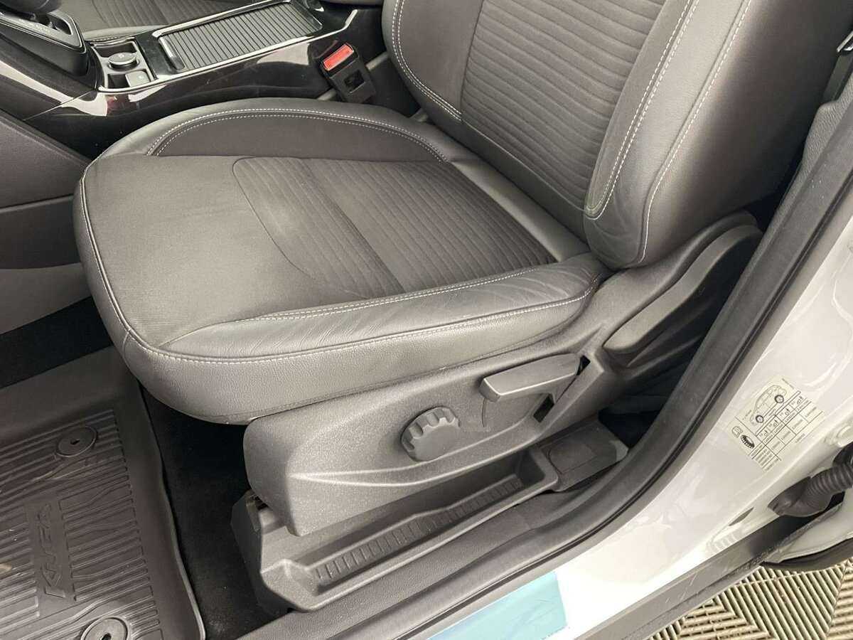Ford Kuga, 2017 - Фото №7