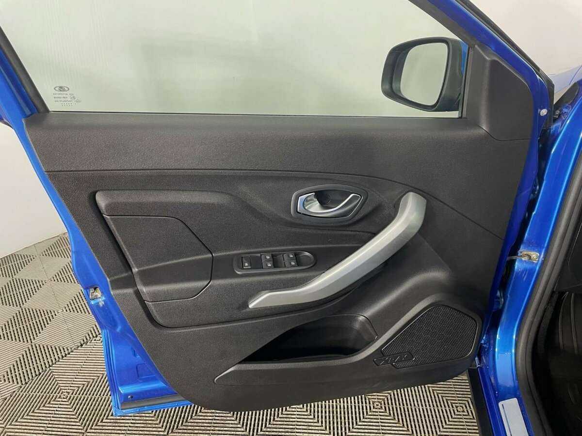 Lada (ВАЗ) XRAY Cross, 2021 - Фото №5