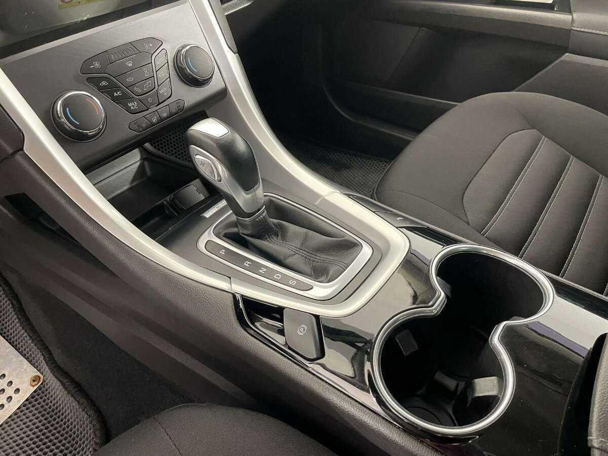 Ford Mondeo, 2015 - Фото №12