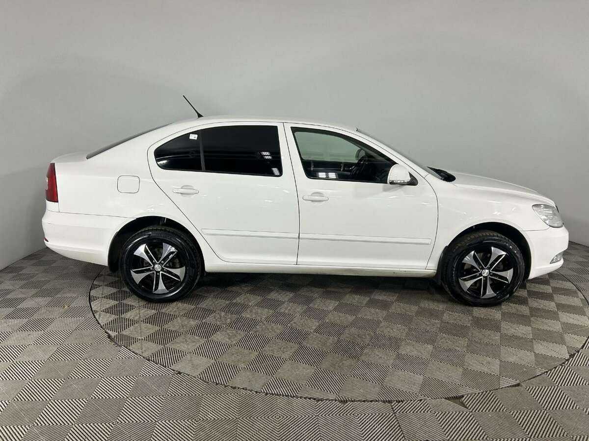 Skoda Octavia, 2012 - Фото №3