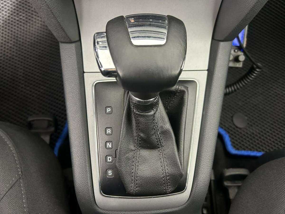 Skoda Octavia, 2012 - Фото №12