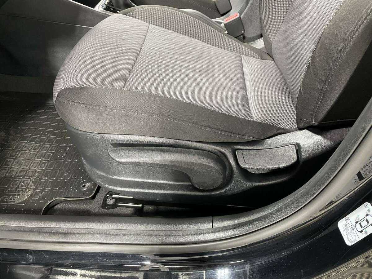 Hyundai Solaris, 2020 - Фото №9