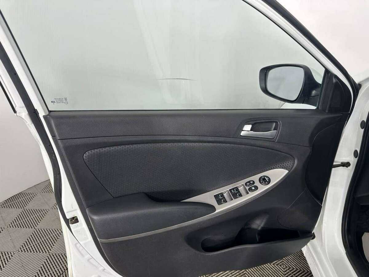 Hyundai Solaris, 2016 - Фото №7