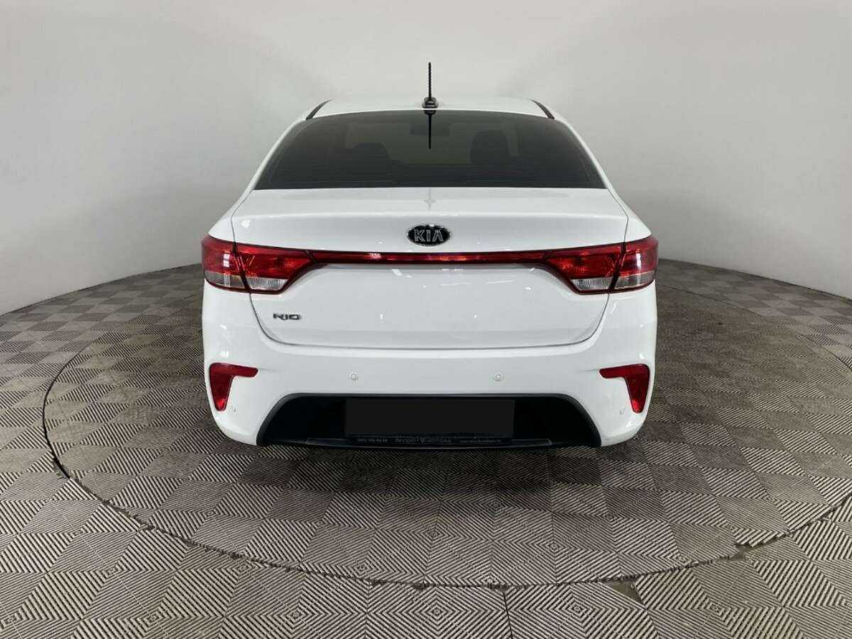 Kia Rio, 2018 - Фото №2