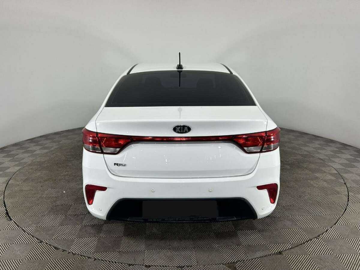 Kia Rio, 2018 - Фото №2
