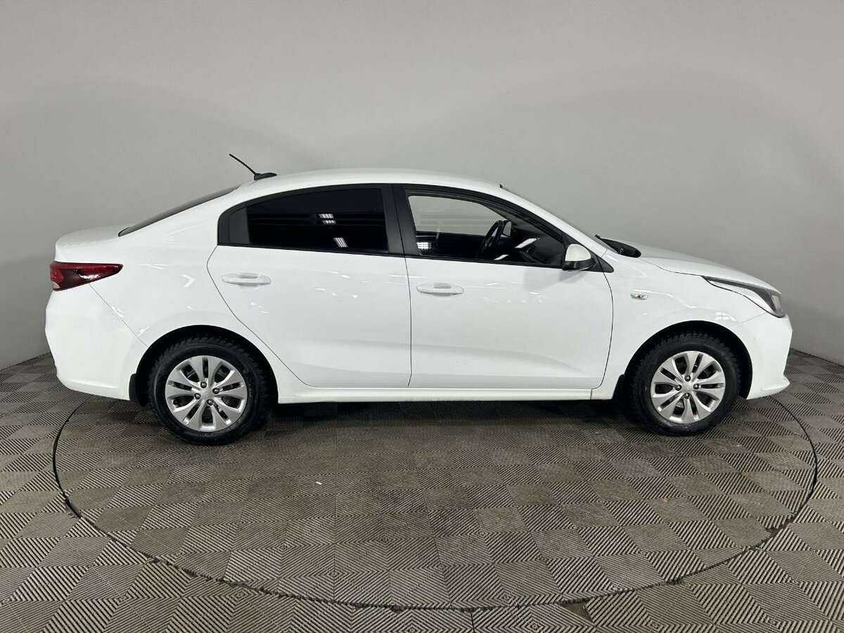 Kia Rio, 2018 - Фото №3