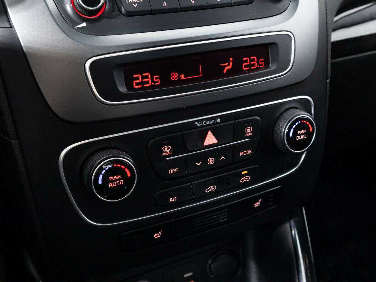 Kia Sorento, 2015 - Фото №14