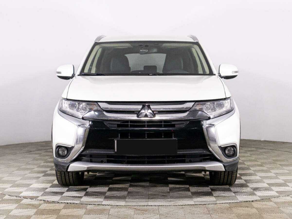 Mitsubishi Outlander, 2017 - Фото №1