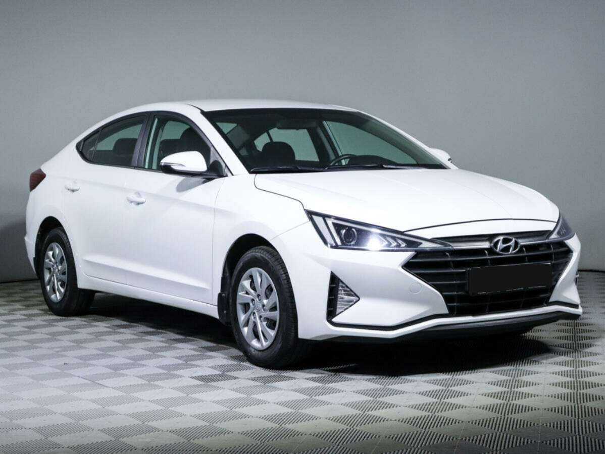 Hyundai Elantra, 2020 - Фото №2