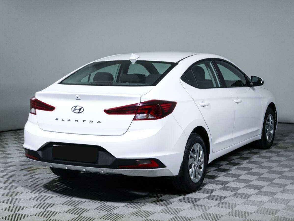 Hyundai Elantra, 2020 - Фото №3
