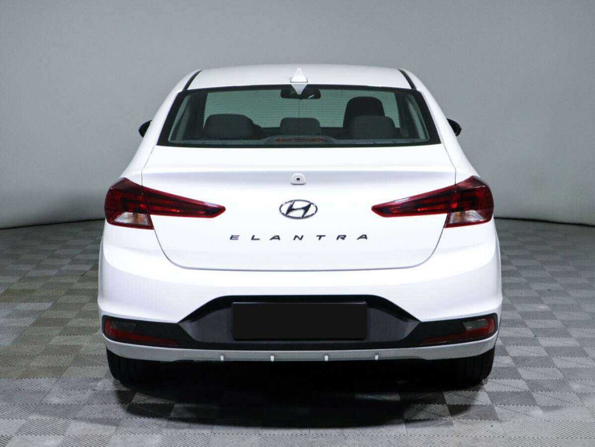 Hyundai Elantra, 2020 - Фото №4