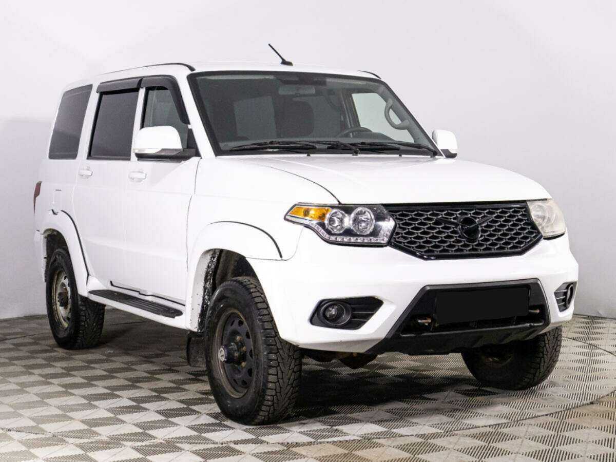 УАЗ Patriot, 2019 - Фото №2