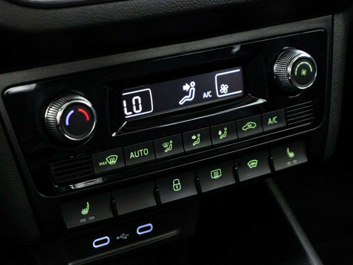 Skoda Rapid, 2020 - Фото №14