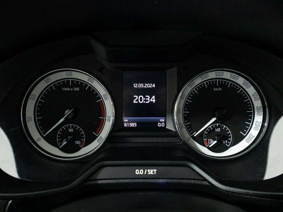 Skoda Octavia, 2018 - Фото №11