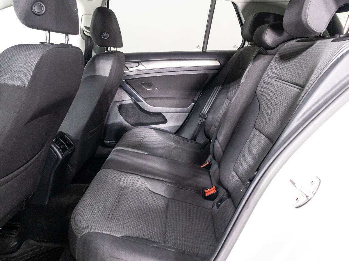 Volkswagen Golf, 2013 - Фото №9