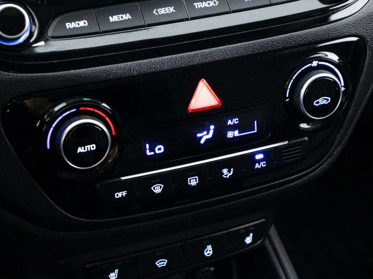 Hyundai Solaris, 2021 - Фото №15