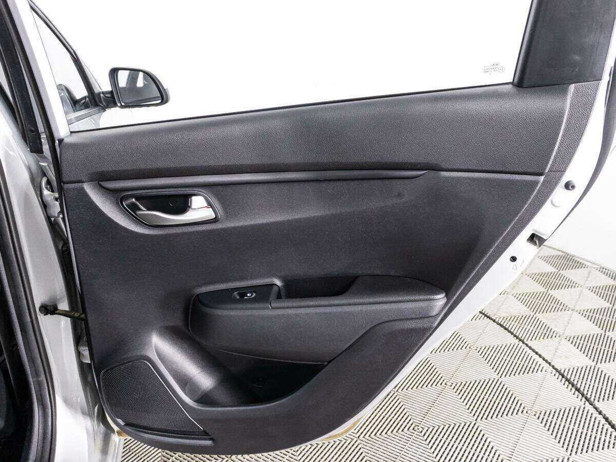 Kia Rio, 2020 - Фото №27