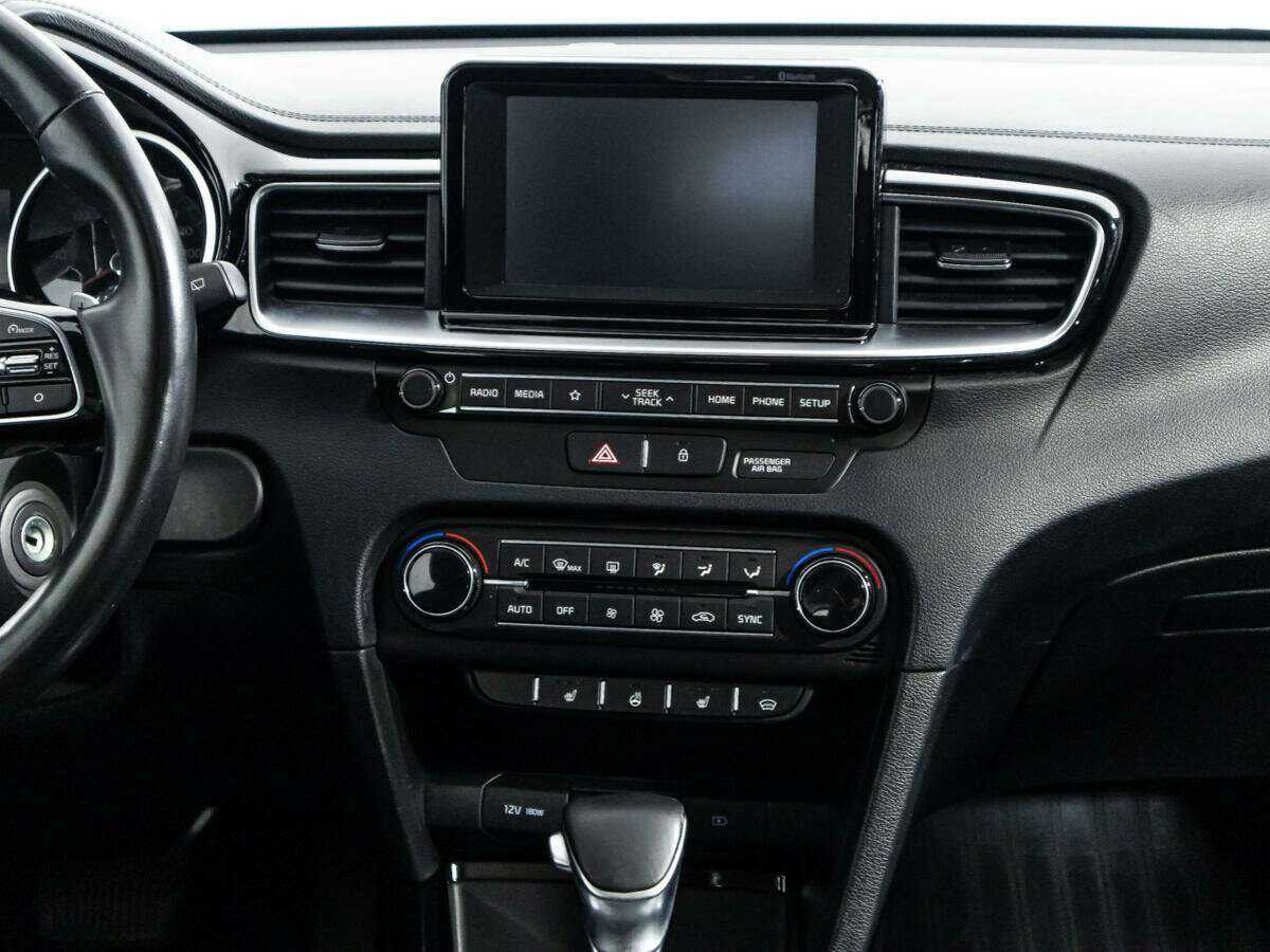 Kia Ceed, 2018 - Фото №13