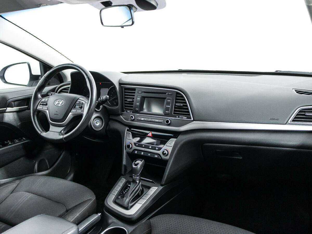 Hyundai Elantra, 2017 - Фото №8