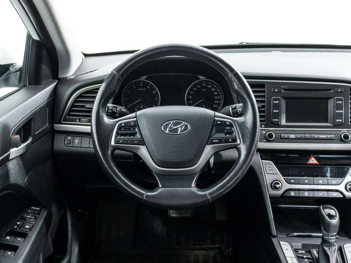 Hyundai Elantra, 2017 - Фото №17