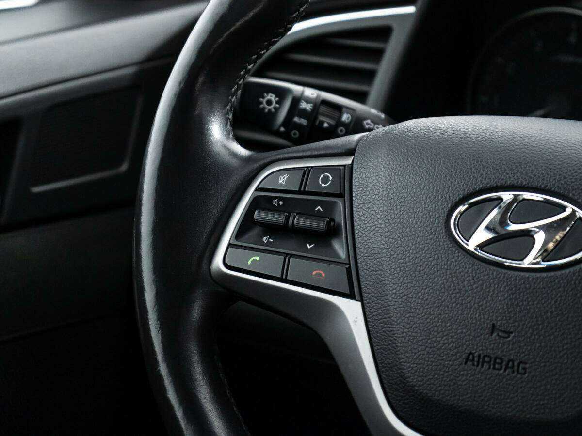 Hyundai Elantra, 2017 - Фото №18