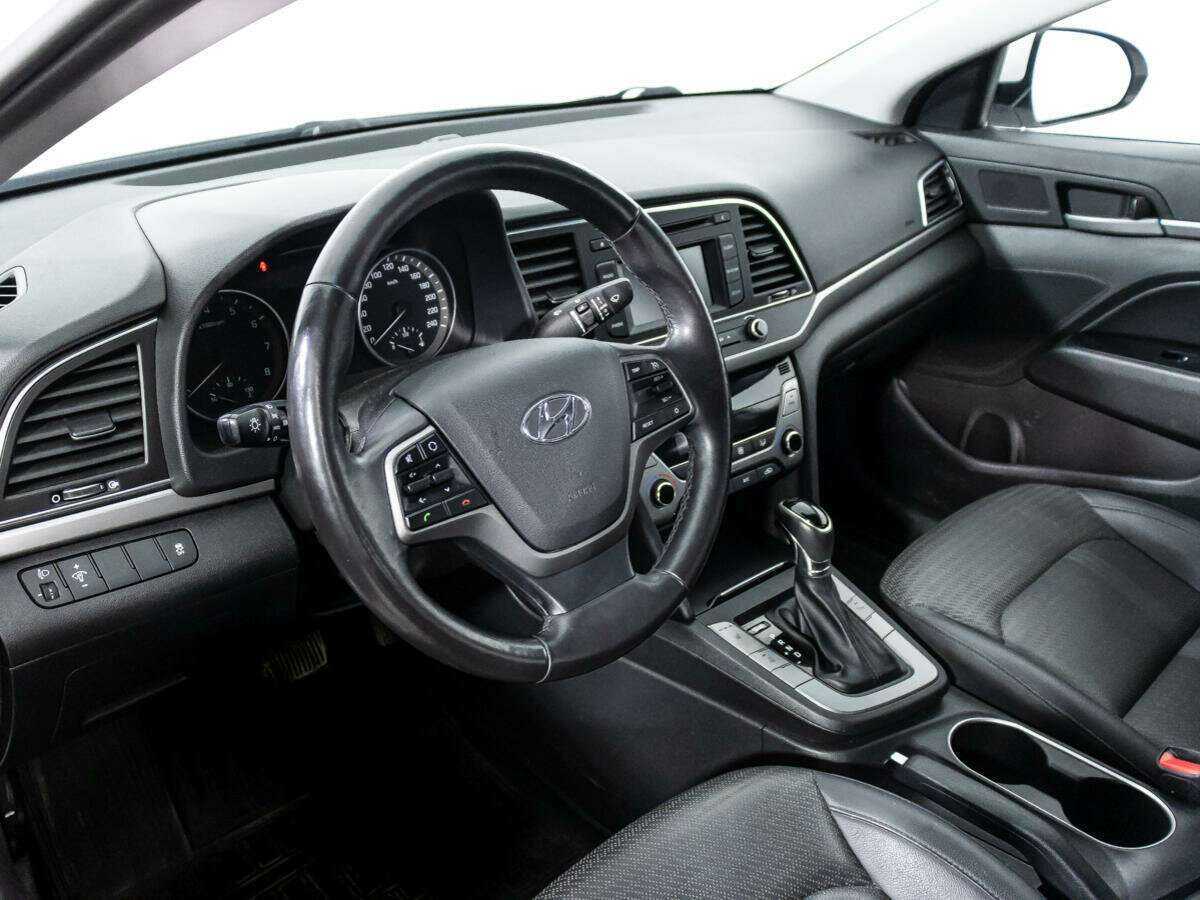 Hyundai Elantra, 2016 - Фото №10