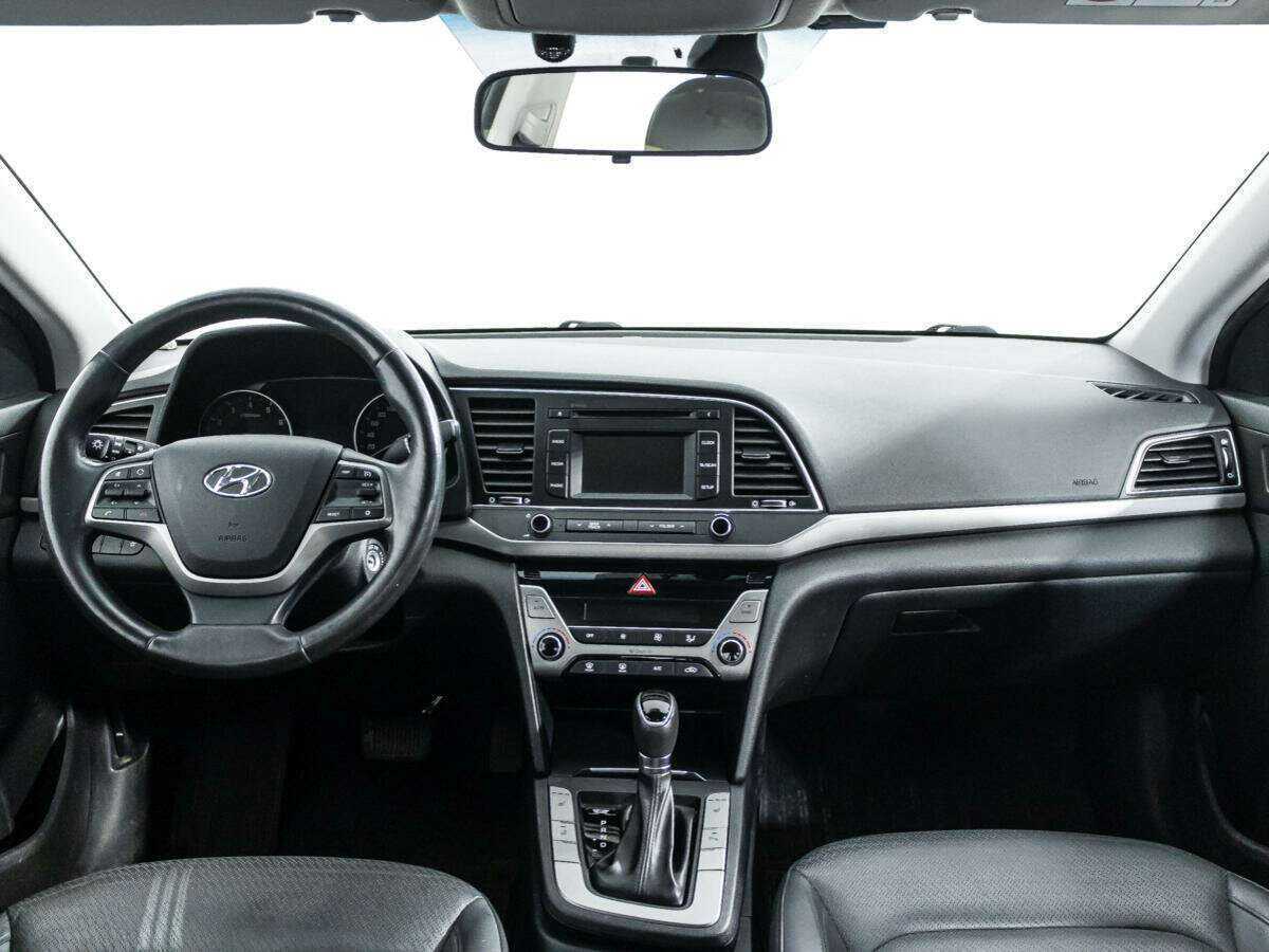 Hyundai Elantra, 2016 - Фото №12