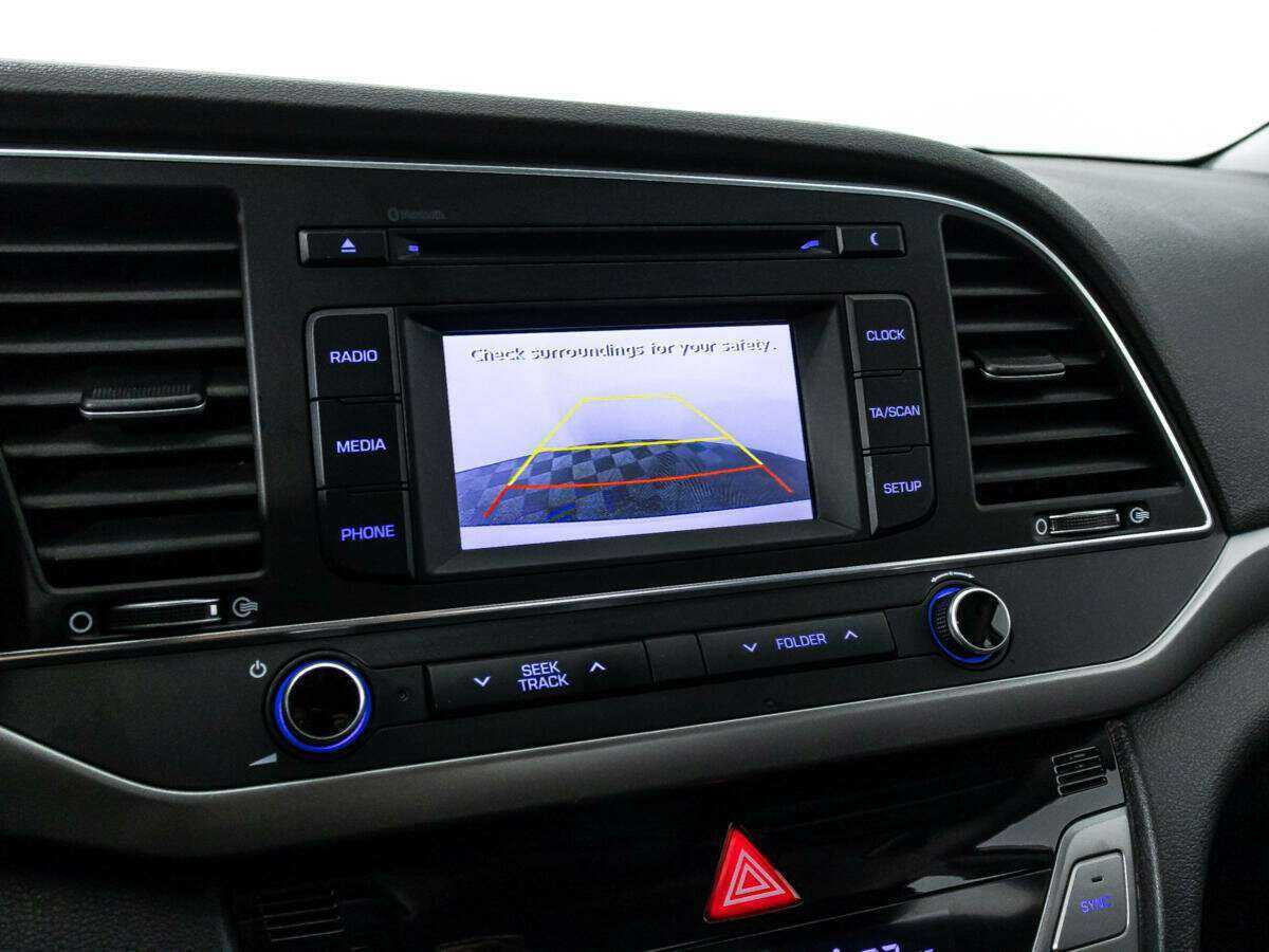 Hyundai Elantra, 2016 - Фото №14
