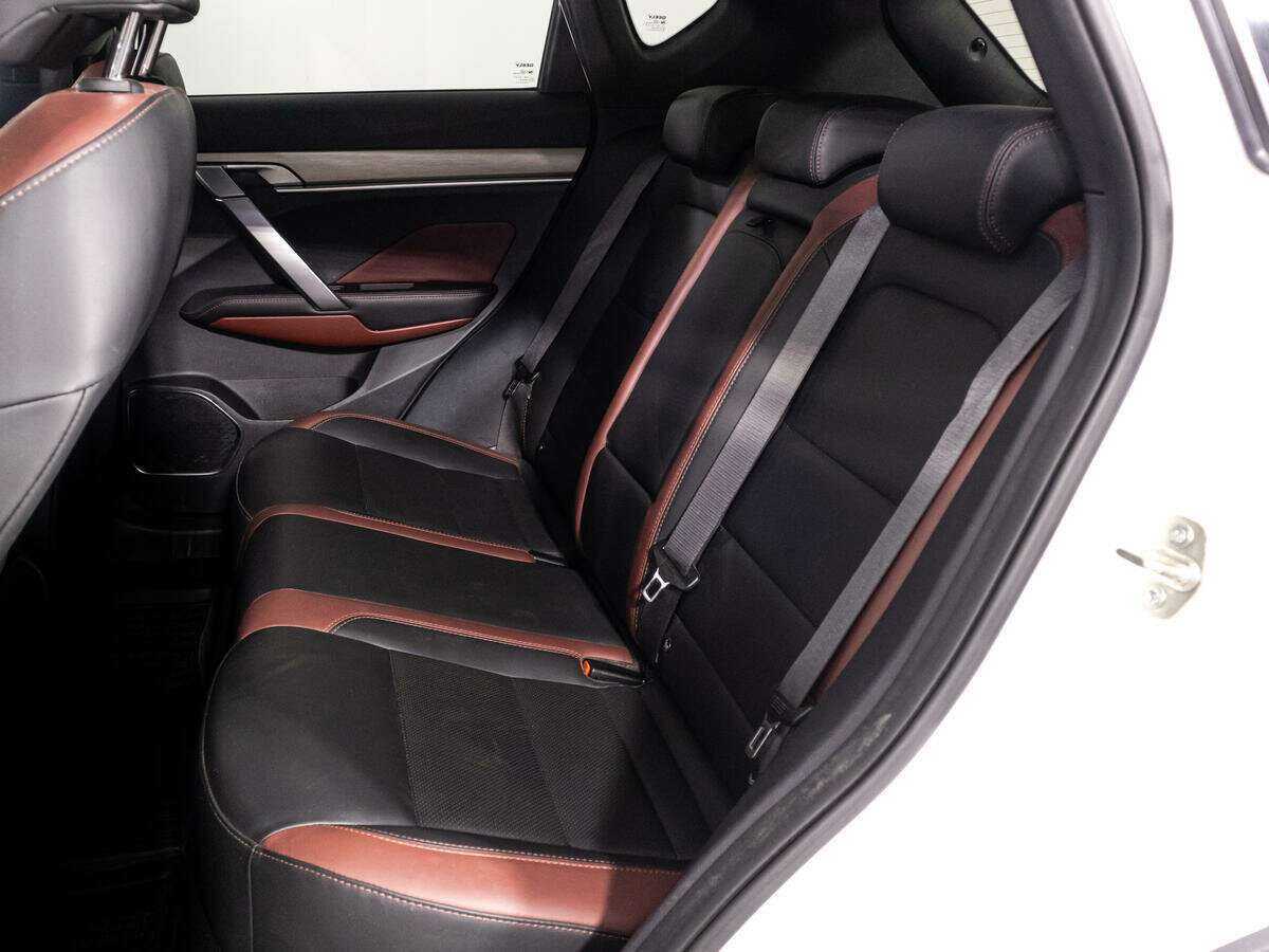 Geely Coolray, 2021 - Фото №9