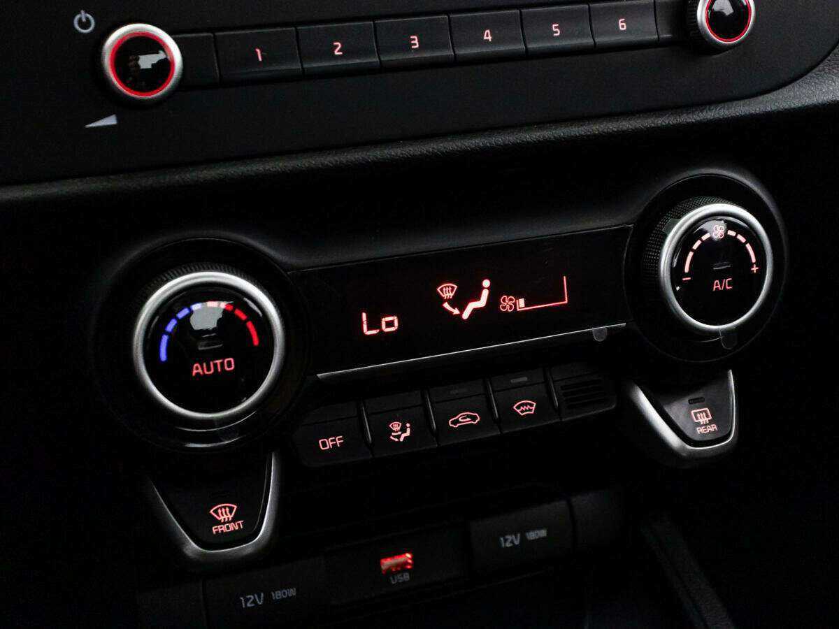 Kia Rio, 2021 - Фото №17