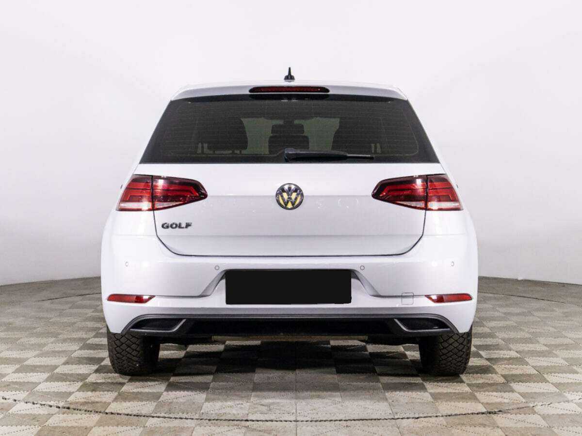 Volkswagen Golf, 2018 - Фото №5