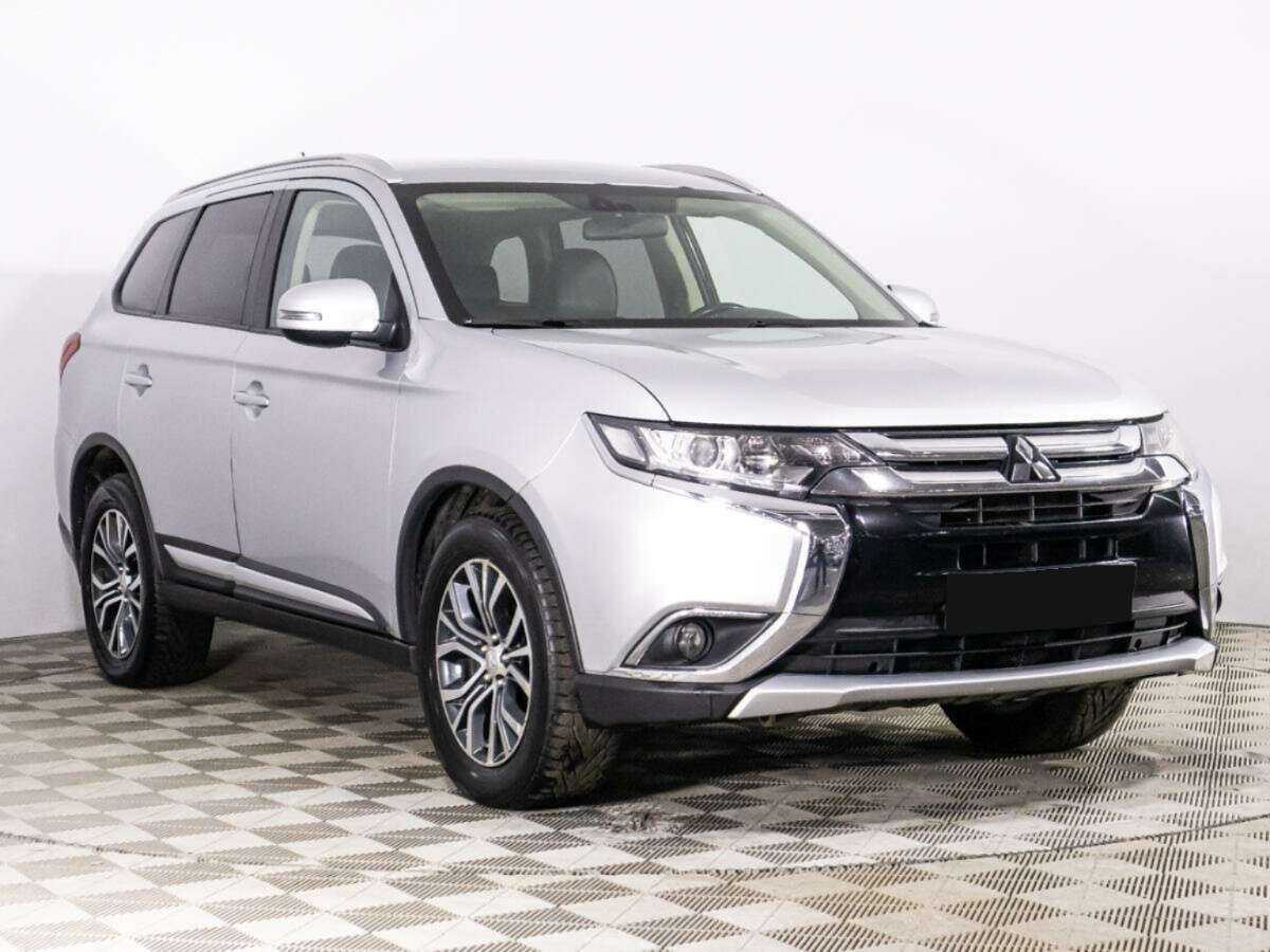 Mitsubishi Outlander, 2015 - Фото №2