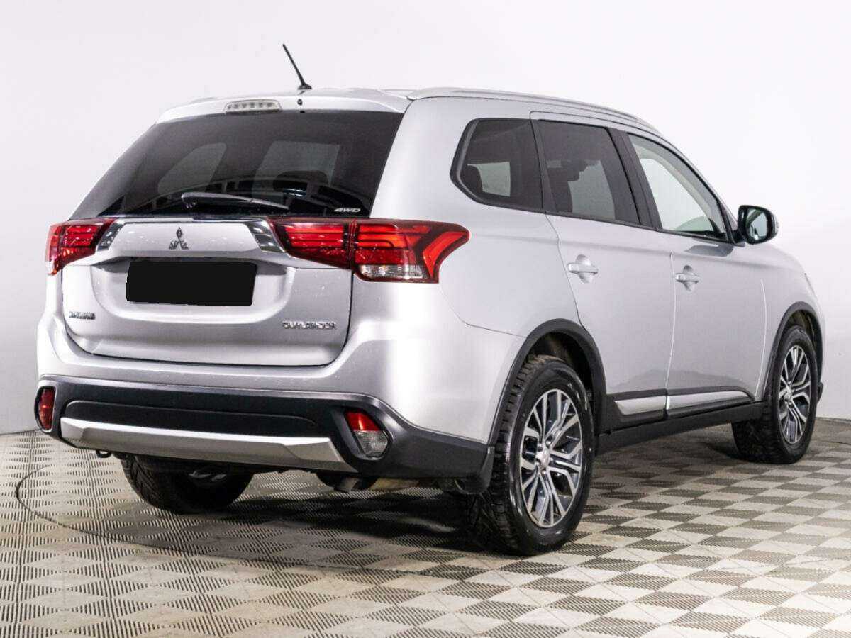 Mitsubishi Outlander, 2015 - Фото №4