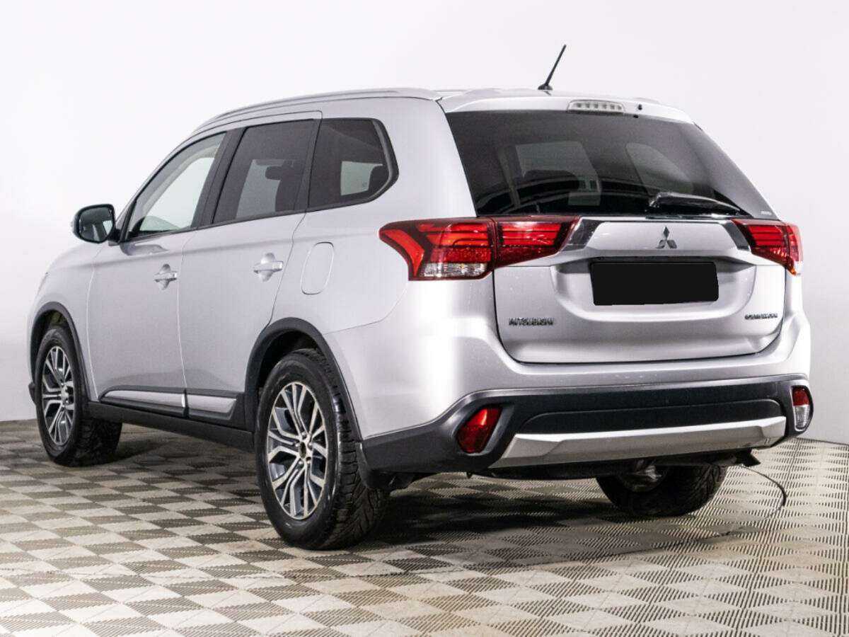 Mitsubishi Outlander, 2015 - Фото №6
