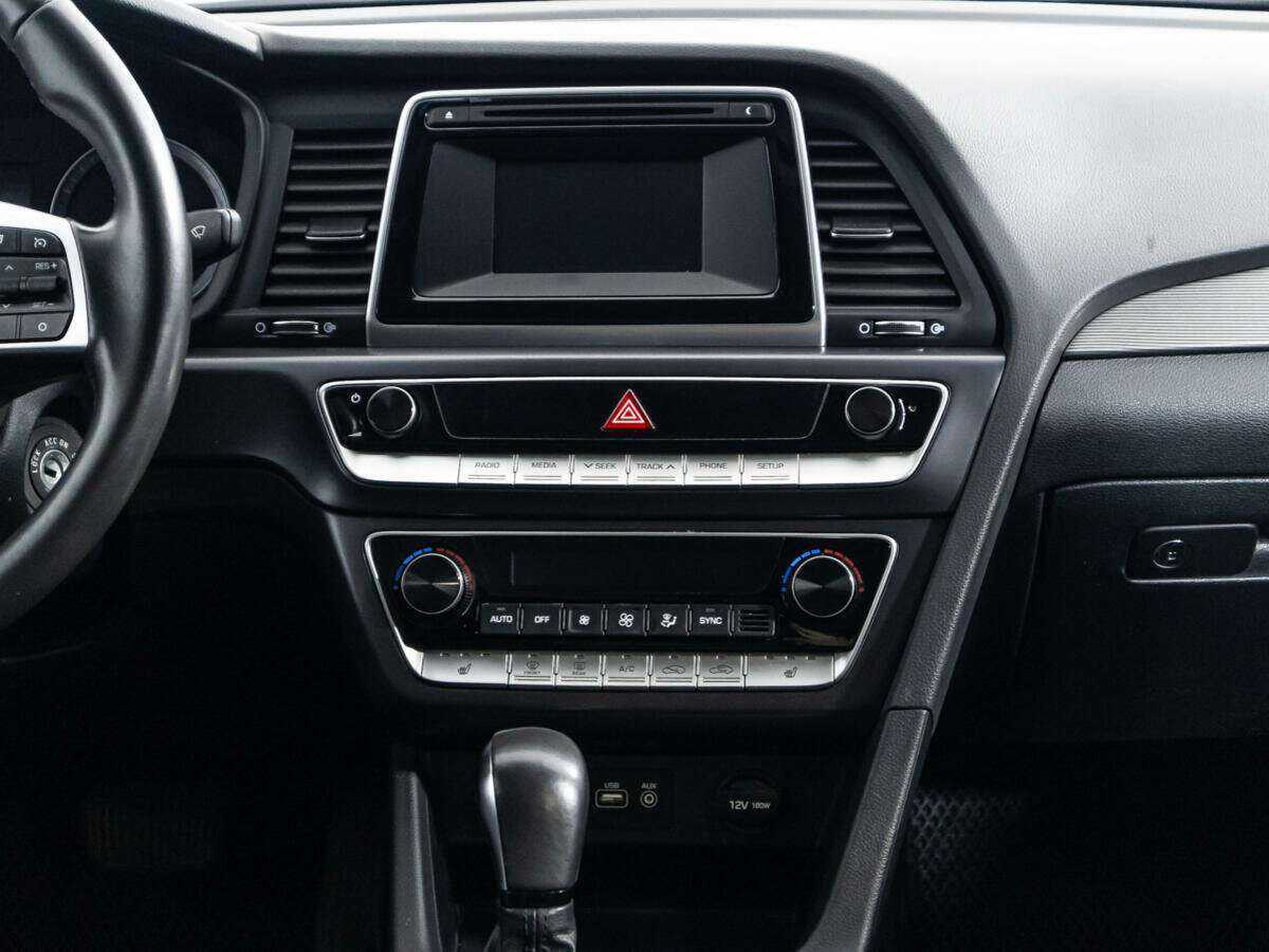 Hyundai Sonata, 2018 - Фото №13
