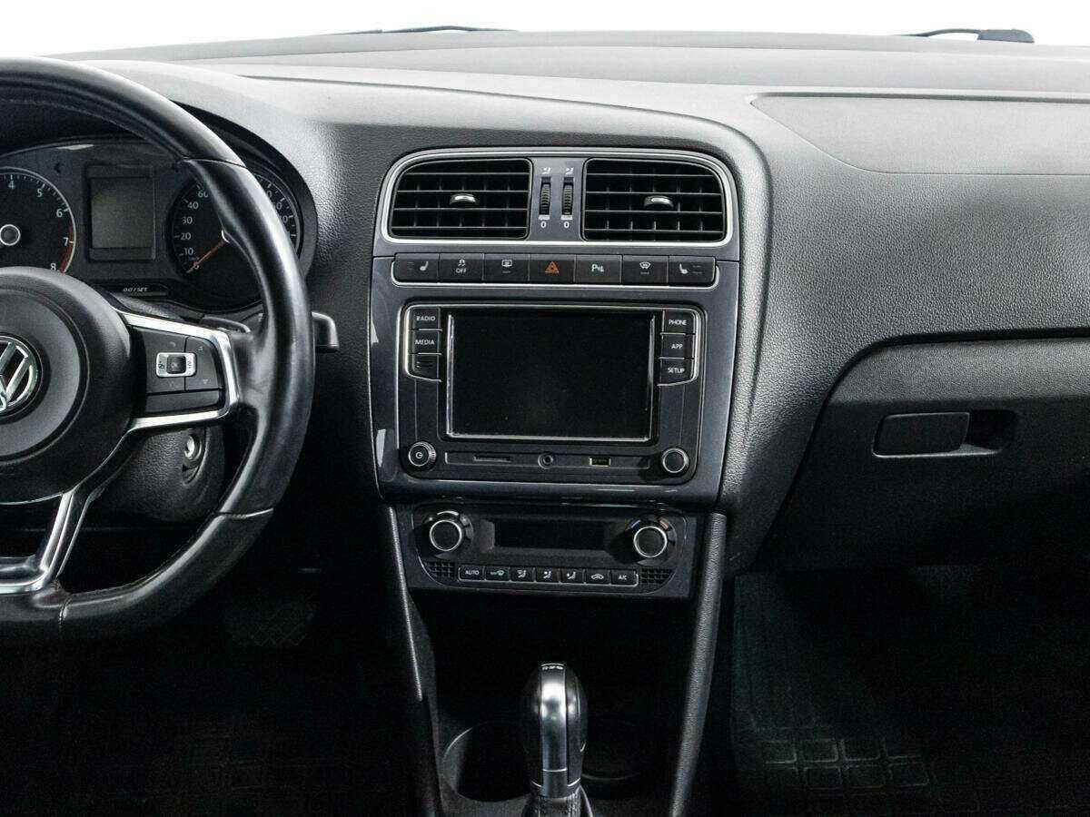 Volkswagen Polo, 2019 - Фото №13