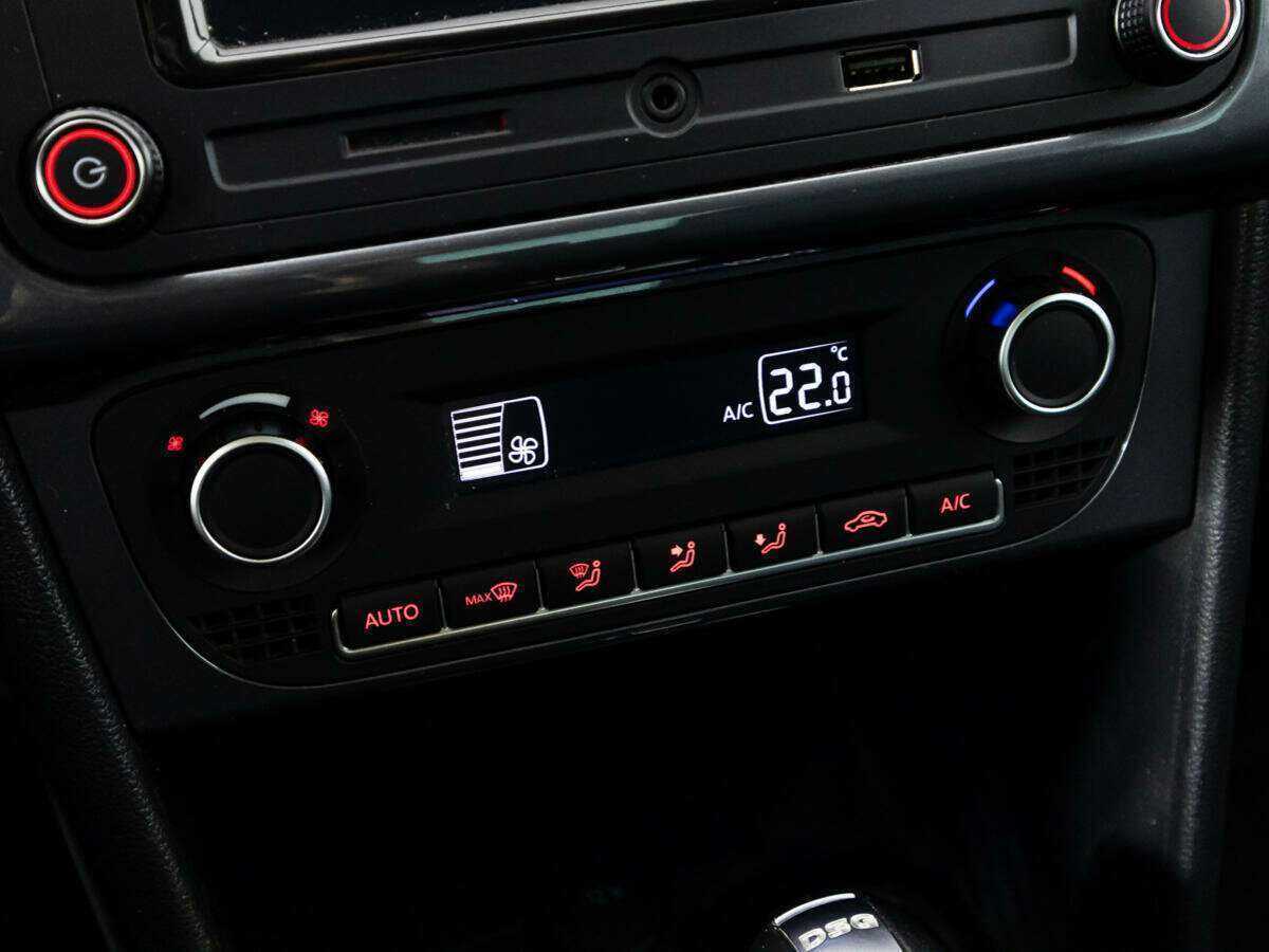 Volkswagen Polo, 2019 - Фото №14