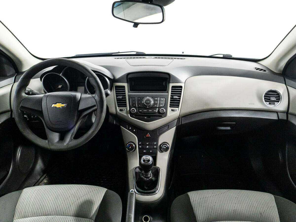 Chevrolet Cruze, 2012 - Фото №12