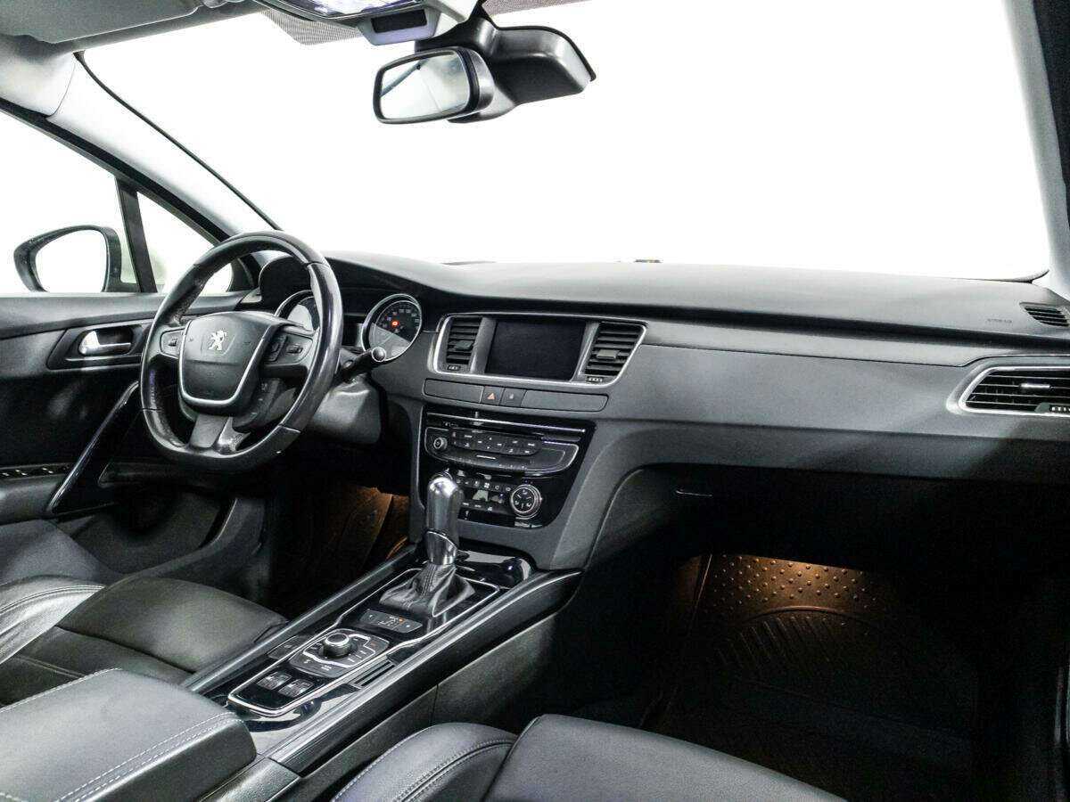 Peugeot 508, 2012 - Фото №8