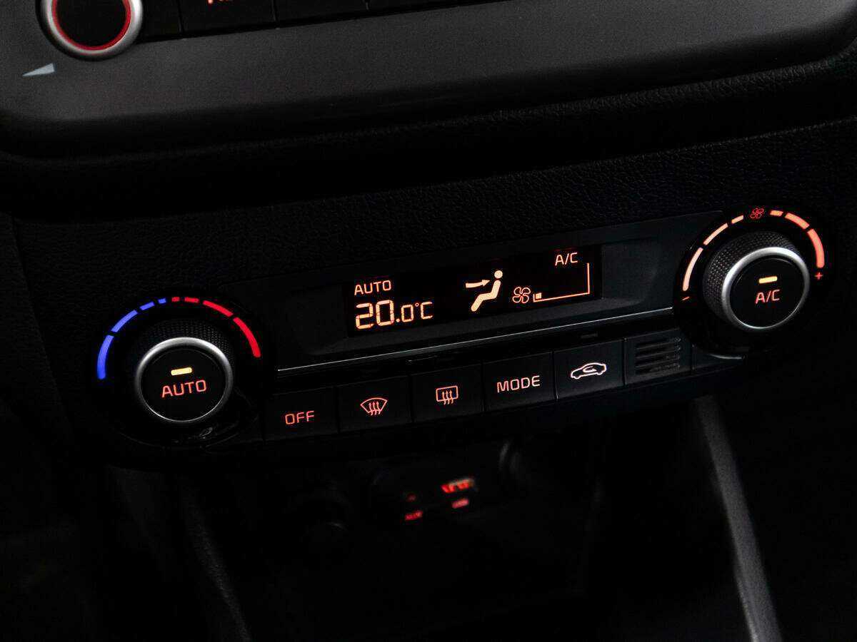 Kia Rio, 2016 - Фото №14