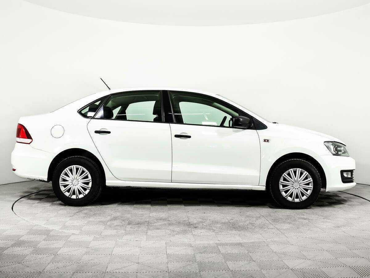Volkswagen Polo, 2015 - Фото №3
