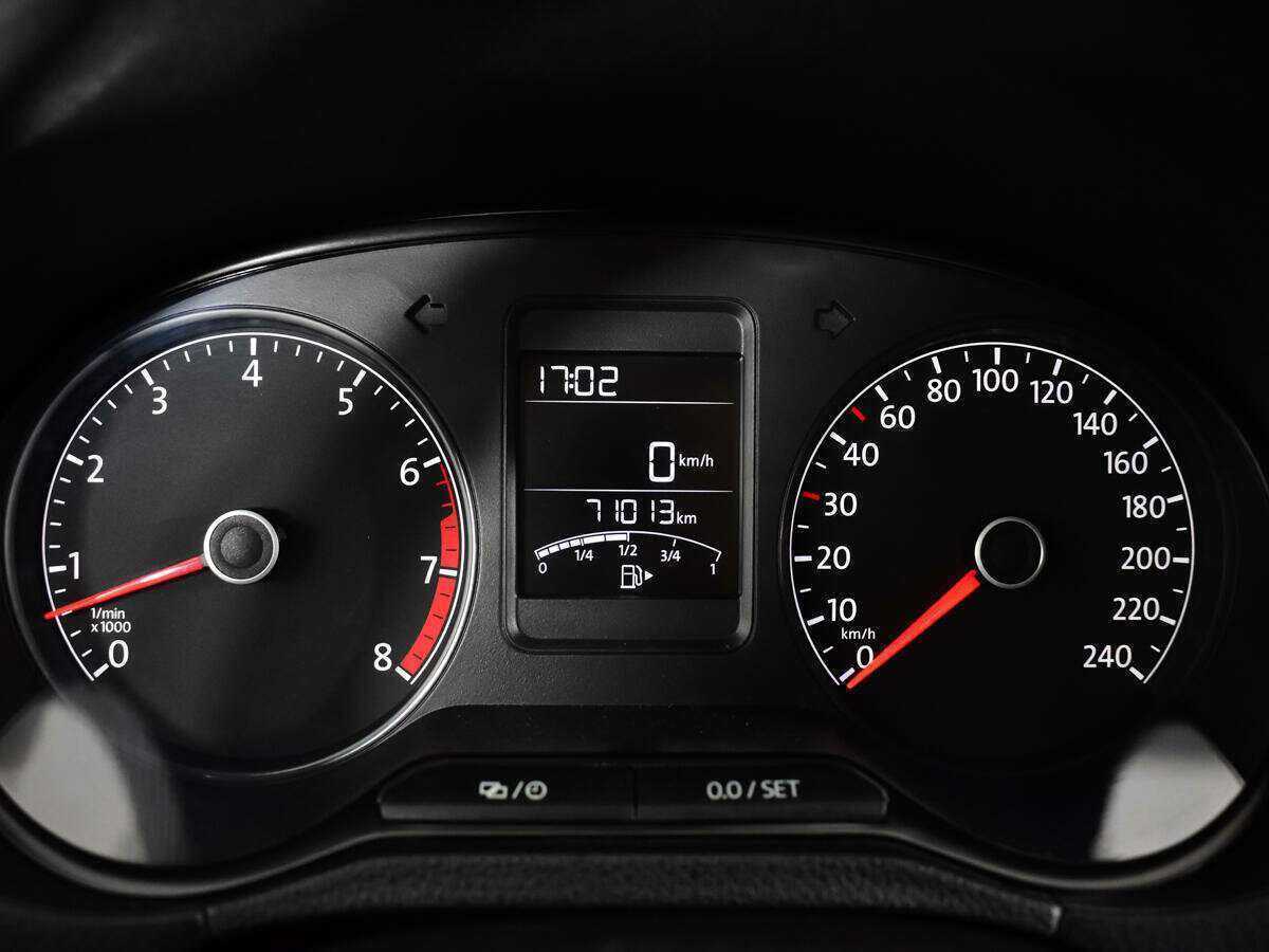 Volkswagen Polo, 2015 - Фото №10