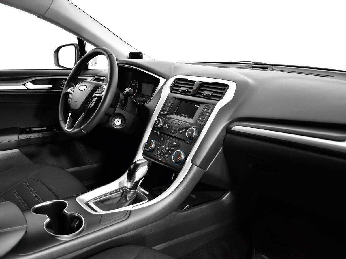 Ford Mondeo, 2018 - Фото №8